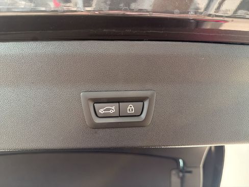 Certified 2023 BMW X4 xDrive30i w/ M Sport Package image 12