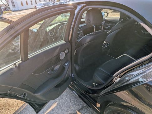 Used 2016 Mercedes-Benz C 300 C 300 4MATIC Sedan 4D w/ Multimedia Package image 27