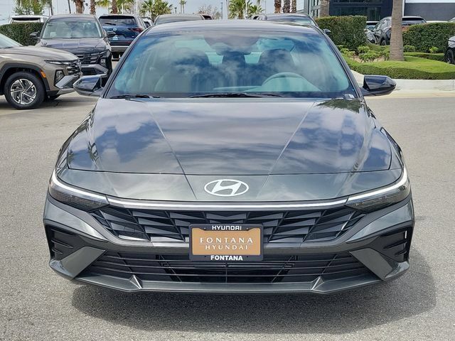 New 2026 Hyundai Elantra Sport FWD image 28