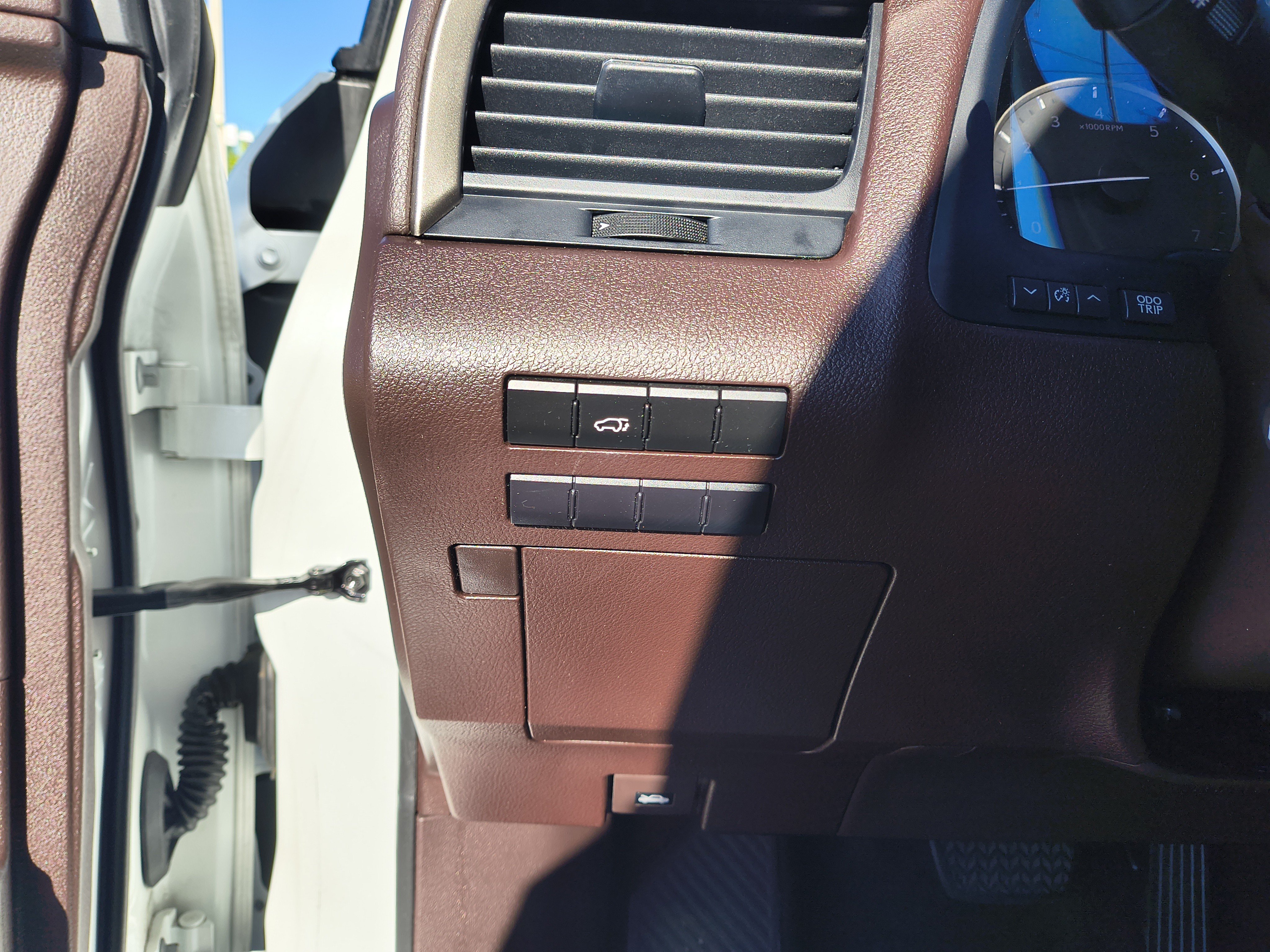 Used 2016 Lexus RX 350 FWD w/ Premium Package image 31