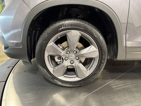 Certified 2021 Honda Passport Touring image 2