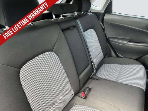 Used 2021 Hyundai Kona SE AWD/4WD image 20