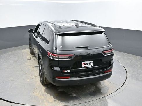 Used 2024 Jeep Grand Cherokee L Laredo image 44