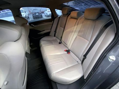 Used 2018 Honda Accord EX-L image 19