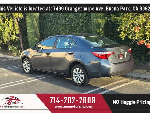 Used 2015 Toyota Corolla LE FWD image 9