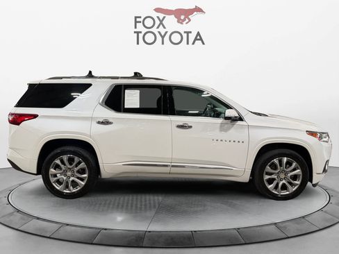 Used 2020 Chevrolet Traverse Premier FWD image 7