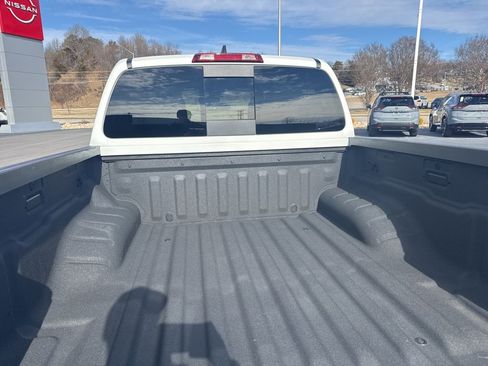 Used 2025 Nissan Frontier S w/ S Utility Package image 7