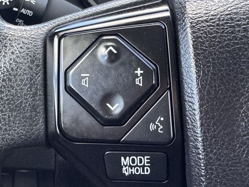 Used 2022 Toyota Tacoma SR w/ SX Package AWD/4WD image 13