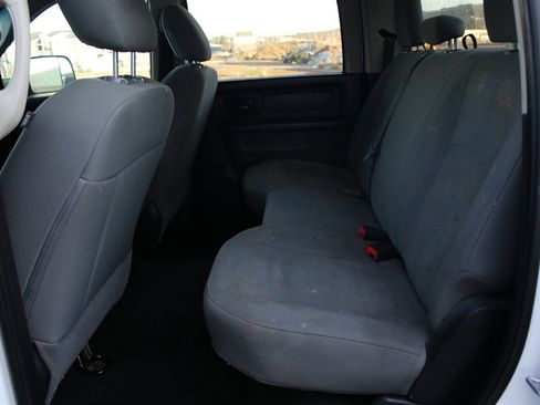 Used 2017 RAM 2500 Tradesman w/ Popular Equipment Group image 12