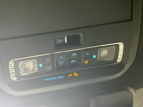 Used 2022 Ford F150 Lariat w/ Equipment Group 502A High AWD/4WD image 22