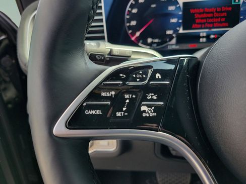 Certified 2025 Mercedes-Benz GLS 450 4MATIC image 22