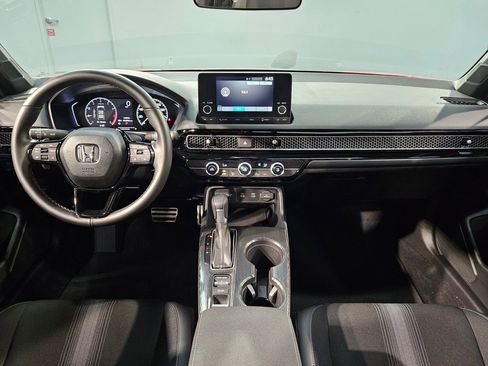 Used 2025 Honda Civic Sport image 10