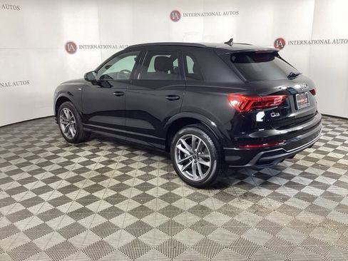 Used 2025 Audi Q3 2.0T Premium w/ Convenience Package image 6