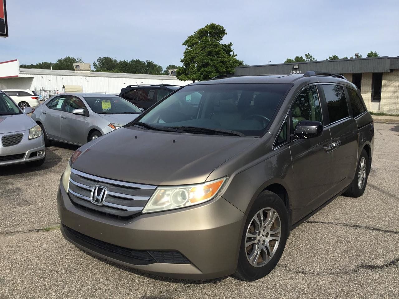Used 2012 Honda Odyssey EX-L image 2
