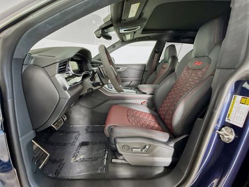 New 2025 Audi RS Q8 performance image 21