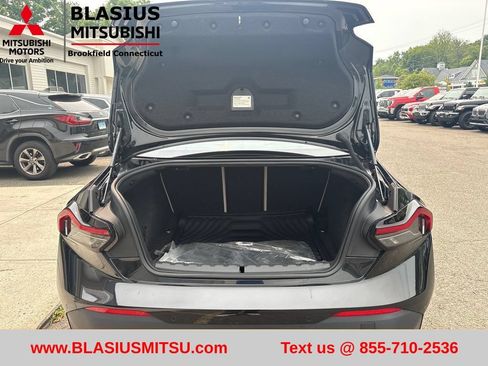 Used 2023 BMW 230i xDrive Coupe w/ Premium Package AWD/4WD image 10