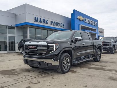 New 2026 GMC Sierra 1500 SLT w/ SLT Premium Package