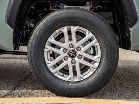 New 2026 Toyota Tundra SR5 image 17