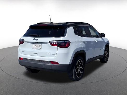 Used 2025 Jeep Compass Limited AWD/4WD image 14