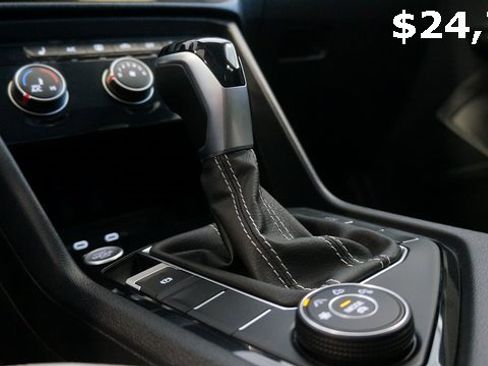 Certified 2025 Volkswagen Taos S image 20