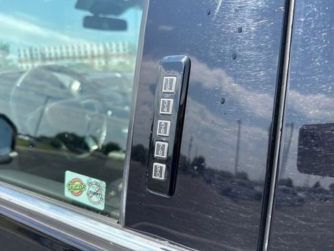 Used 2019 Ford F150 Limited image 16