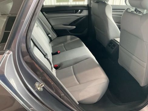 Used 2019 Honda Accord EX image 24