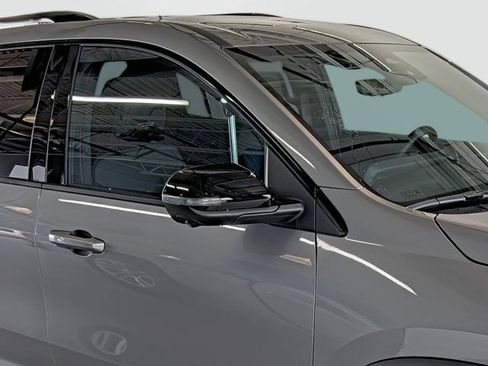 New 2026 Chevrolet Traverse Z71 w/ Driver Confidence Package AWD/4WD image 17