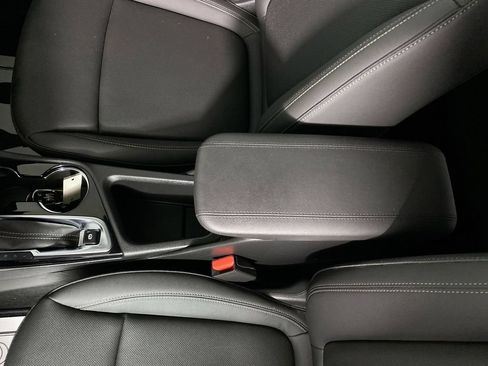 Used 2024 Buick Encore GX Sport Touring w/ Black Roof Package AWD/4WD image 20