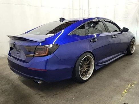 Used 2021 Honda Accord Sport Special Edition image 3