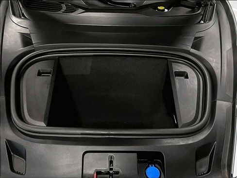 Used 2022 Porsche Taycan Turbo S image 37