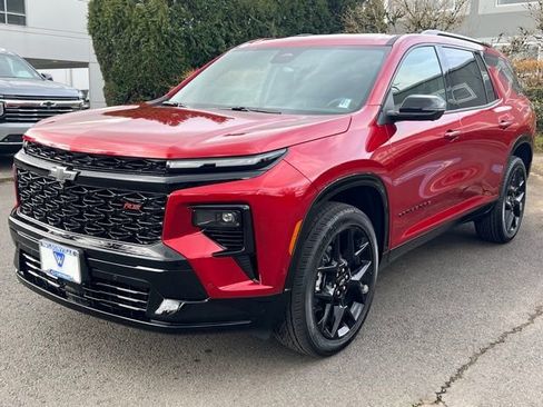 New 2026 Chevrolet Traverse RS image 3