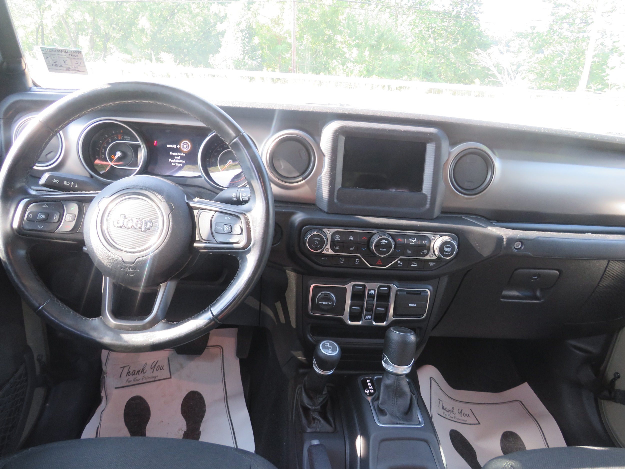 Used 2020 Jeep Gladiator Sport w/ Quick Order Package 24S AWD/4WD image 8