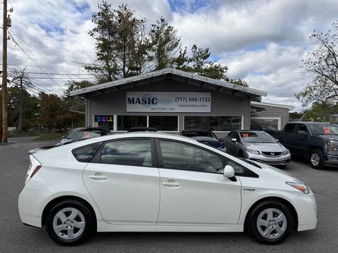 Used 2011 Toyota Prius Three image 24