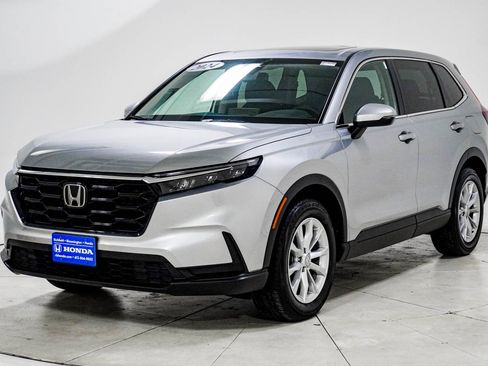 Used 2024 Honda CR-V EX image 3
