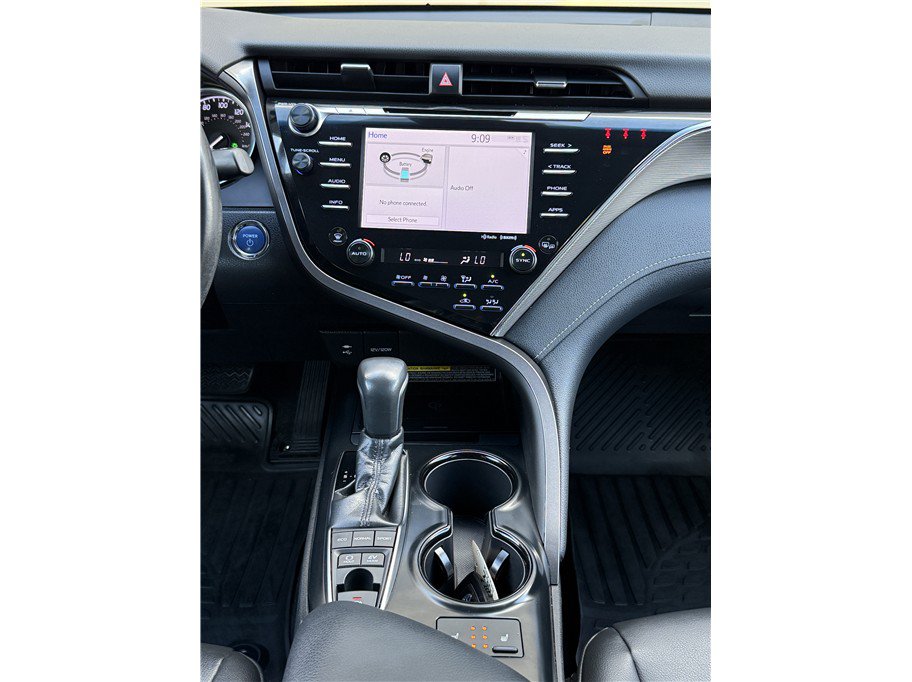 Used 2018 Toyota Camry SE w/ Audio Package FWD image 17
