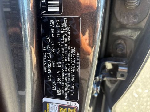 Used 2025 Kia K4 FWD image 24