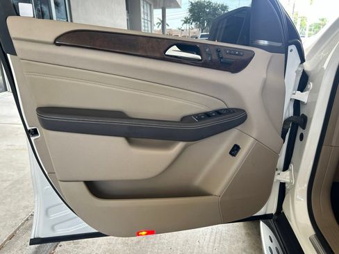 Used 2012 Mercedes-Benz ML 350 BlueTEC 4MATIC image 42