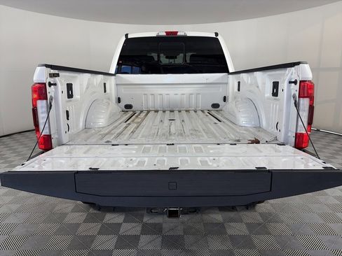 Certified 2019 Ford F250 Limited w/ FX4 Off-Road Package image 28