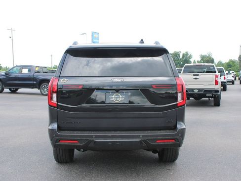 Used 2026 Ford Expedition Max Platinum w/ Stealth Appearance Package AWD/4WD image 6