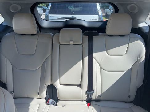 Used 2021 Ford Edge Titanium FWD image 27