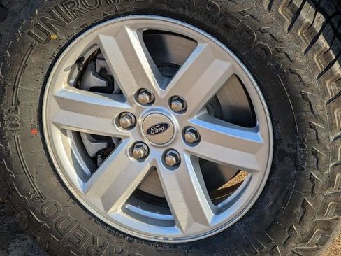 Used 2021 Ford F150 XLT image 9