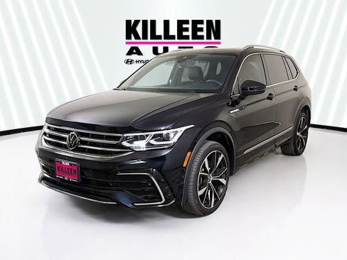 Used 2022 Volkswagen Tiguan SEL R-Line image 3
