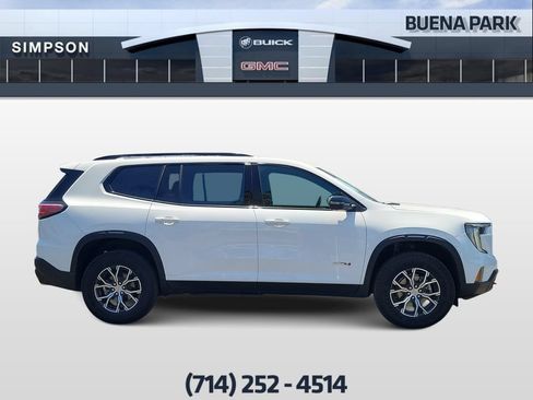 Used 2026 GMC Acadia AT4 w/ Luxury Package AWD/4WD image 9