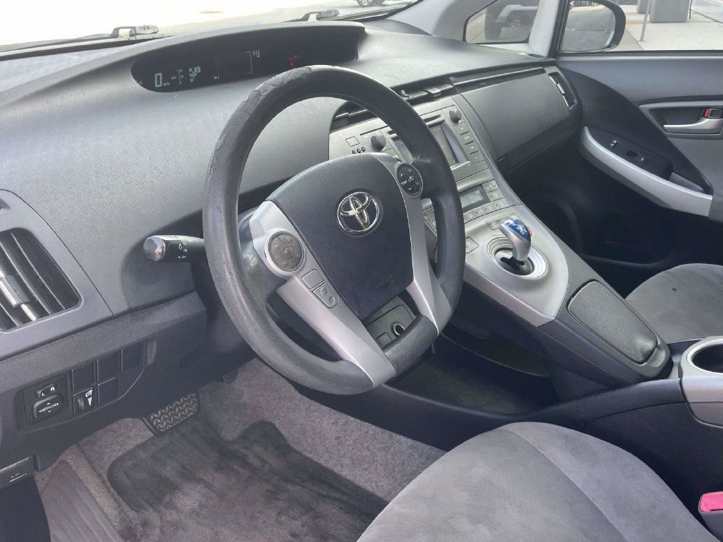 Used 2013 Toyota Prius Two FWD image 14
