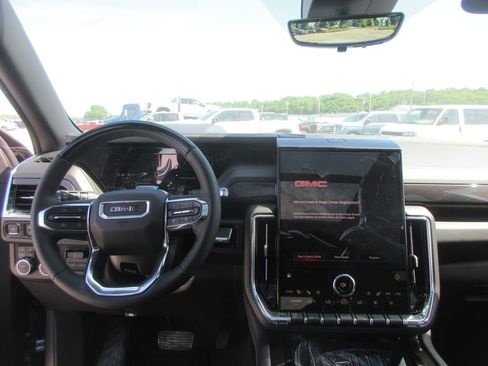New 2026 GMC Yukon Elevation w/ Elevation Premium Package AWD/4WD image 16