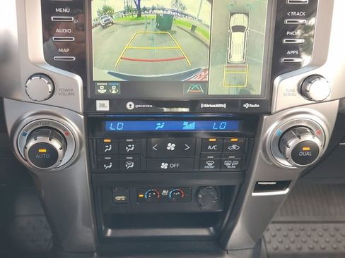Used 2022 Toyota 4Runner Limited AWD/4WD image 14