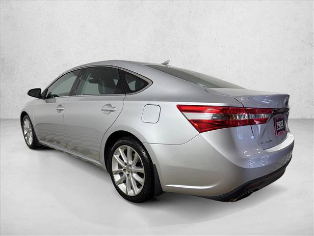 Used 2014 Toyota Avalon Limited w/ Technology Package FWD image 7