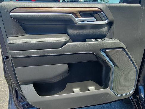 Used 2023 Chevrolet Silverado 1500 LT RWD image 21
