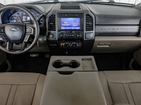 Used 2020 Ford F250 XL w/ STX Appearance Package AWD/4WD image 13