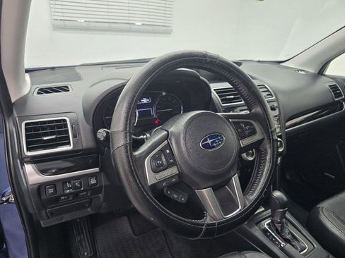Used 2017 Subaru Forester 2.5i Touring w/ Protection Package #2 AWD/4WD image 12
